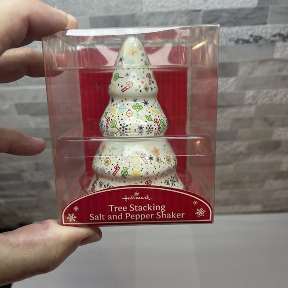 Hallmark Other - VINTAGE Hallmark Christmas Tree Stacking Salt & Pepper Shakers Ceramic Holidays